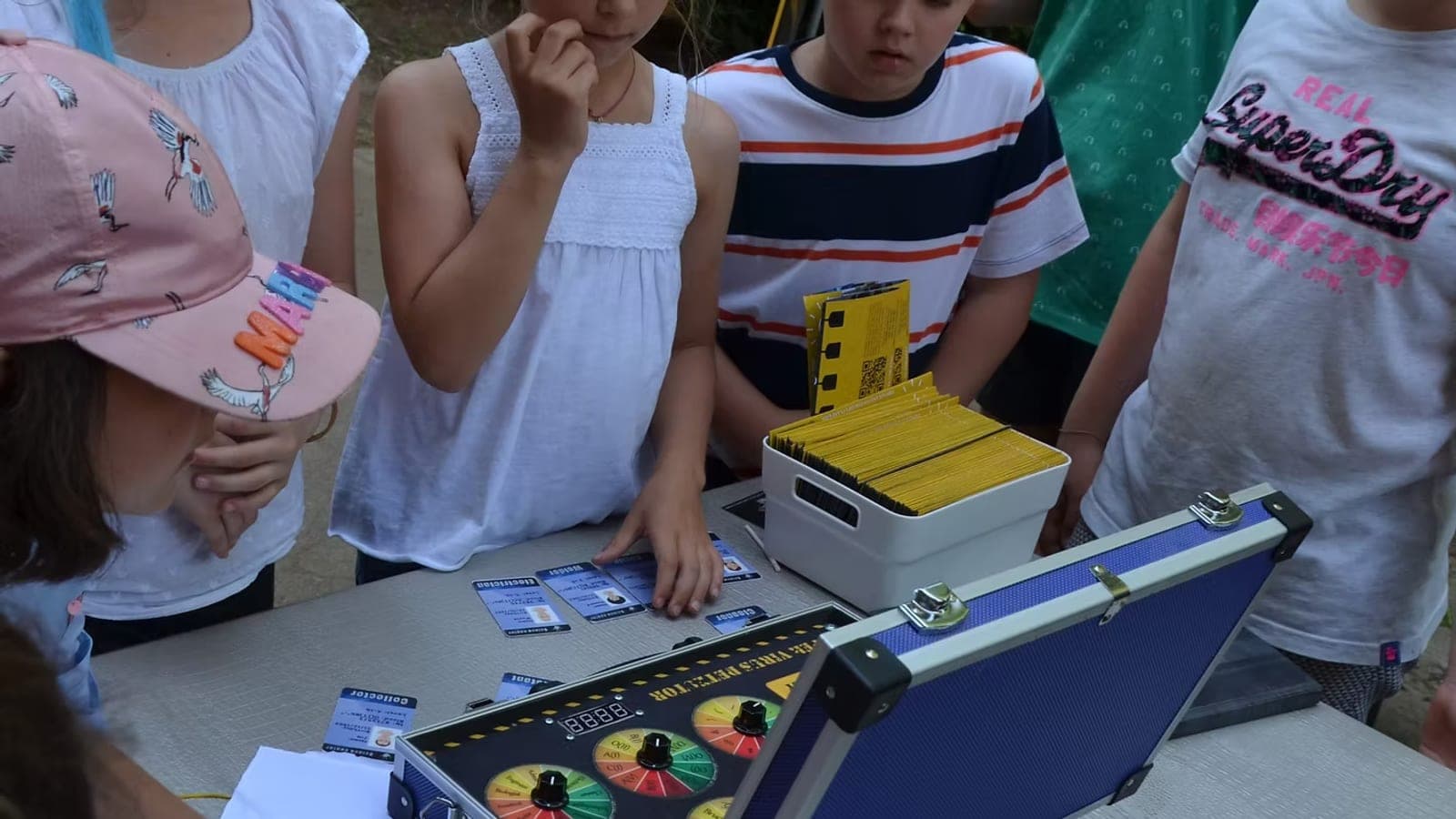 Eventarium The Covenant Ticket, quest game with flags and trivia for kids